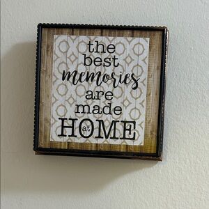 Decorative Wall Sign with Inspirational Quote (NWOT)